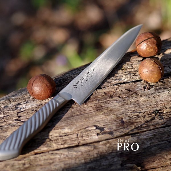 Кухонный нож TOJIRO F-884
